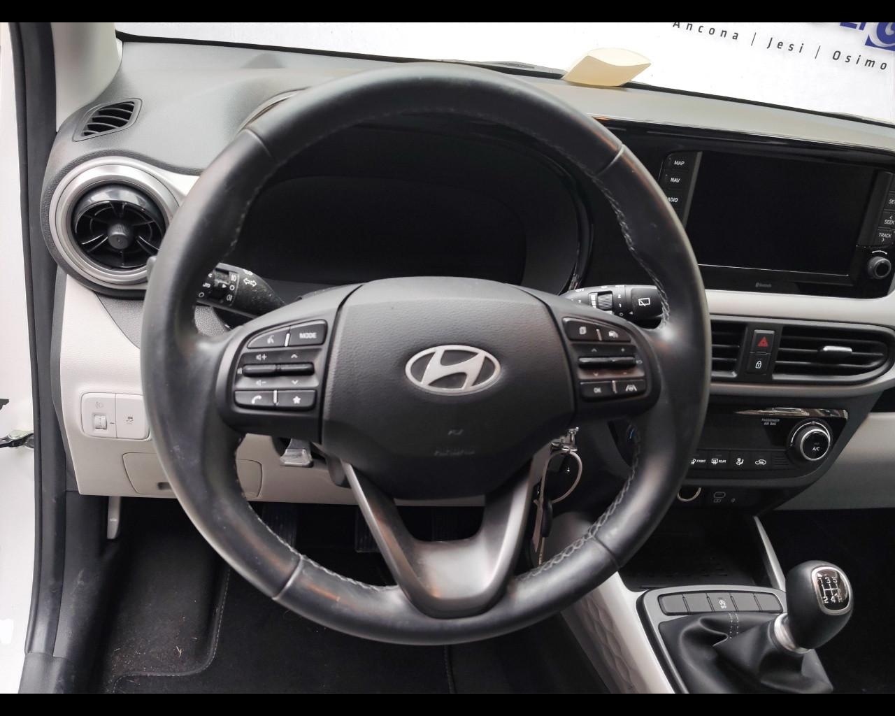 HYUNDAI i10 3ª serie - i10 1.0 MPI Connectline