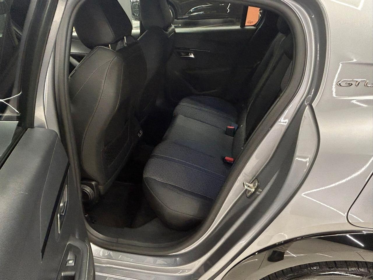 Peugeot 208 PureTech 130 Stop&Start EAT8 5 porte GT Line
