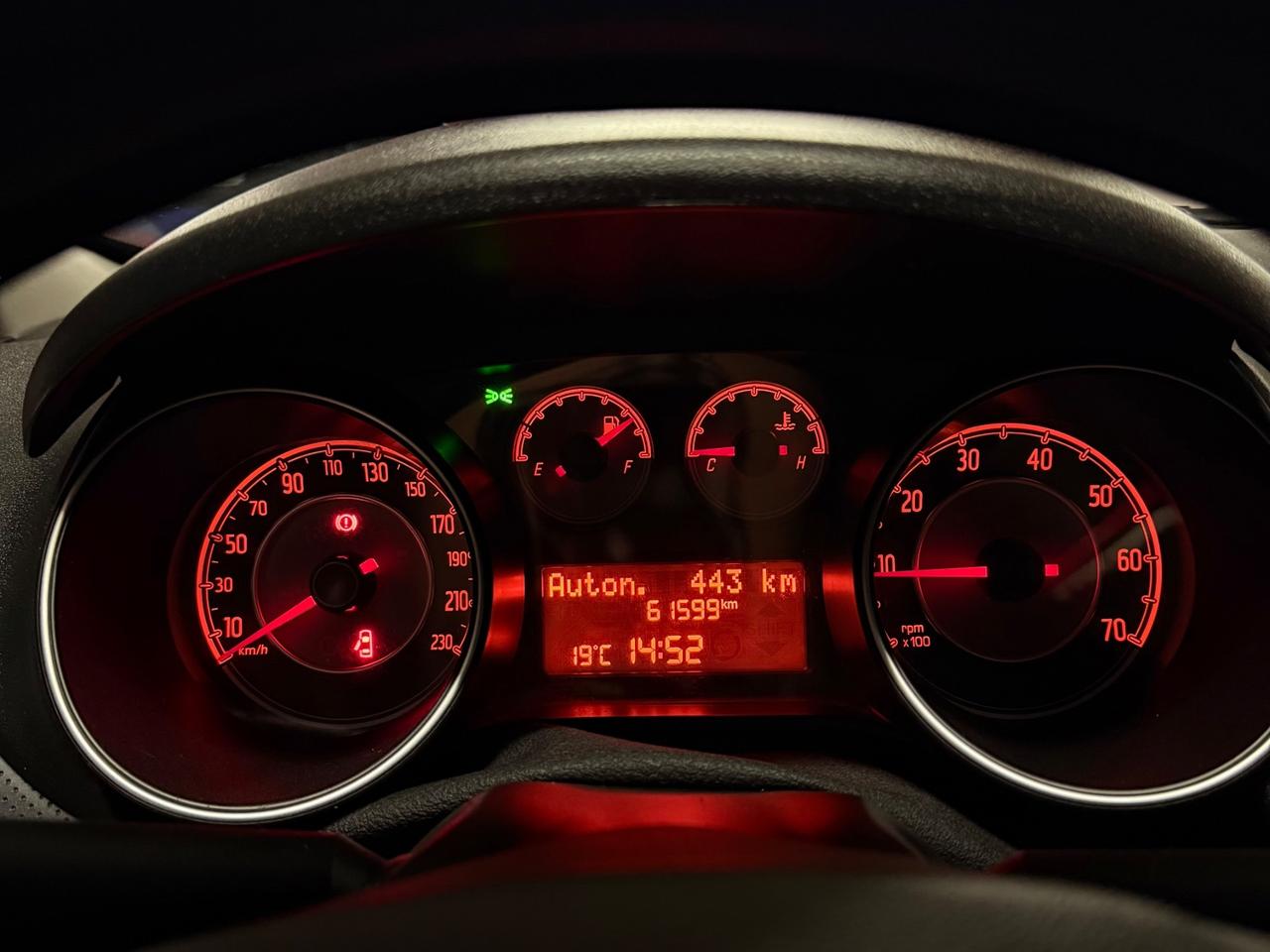 BELLISSIMA FIAT PUNTO CON SOLI 61.599 KM IN OTTIME CONDIZIONI