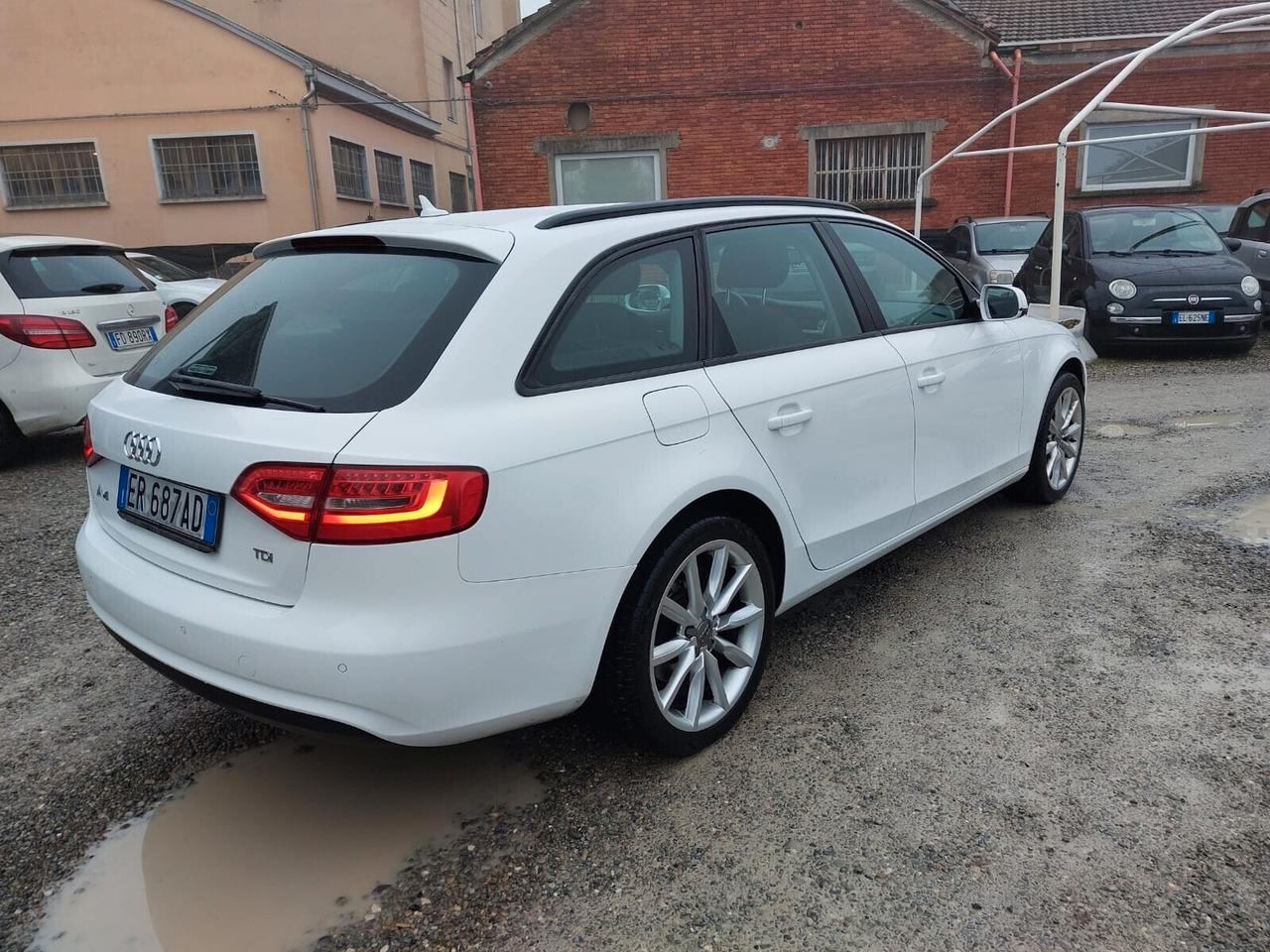 Audi A4 Avant 2.0 TDI 143CV F.AP. UNICO PROP 12 MESI GARANZIA