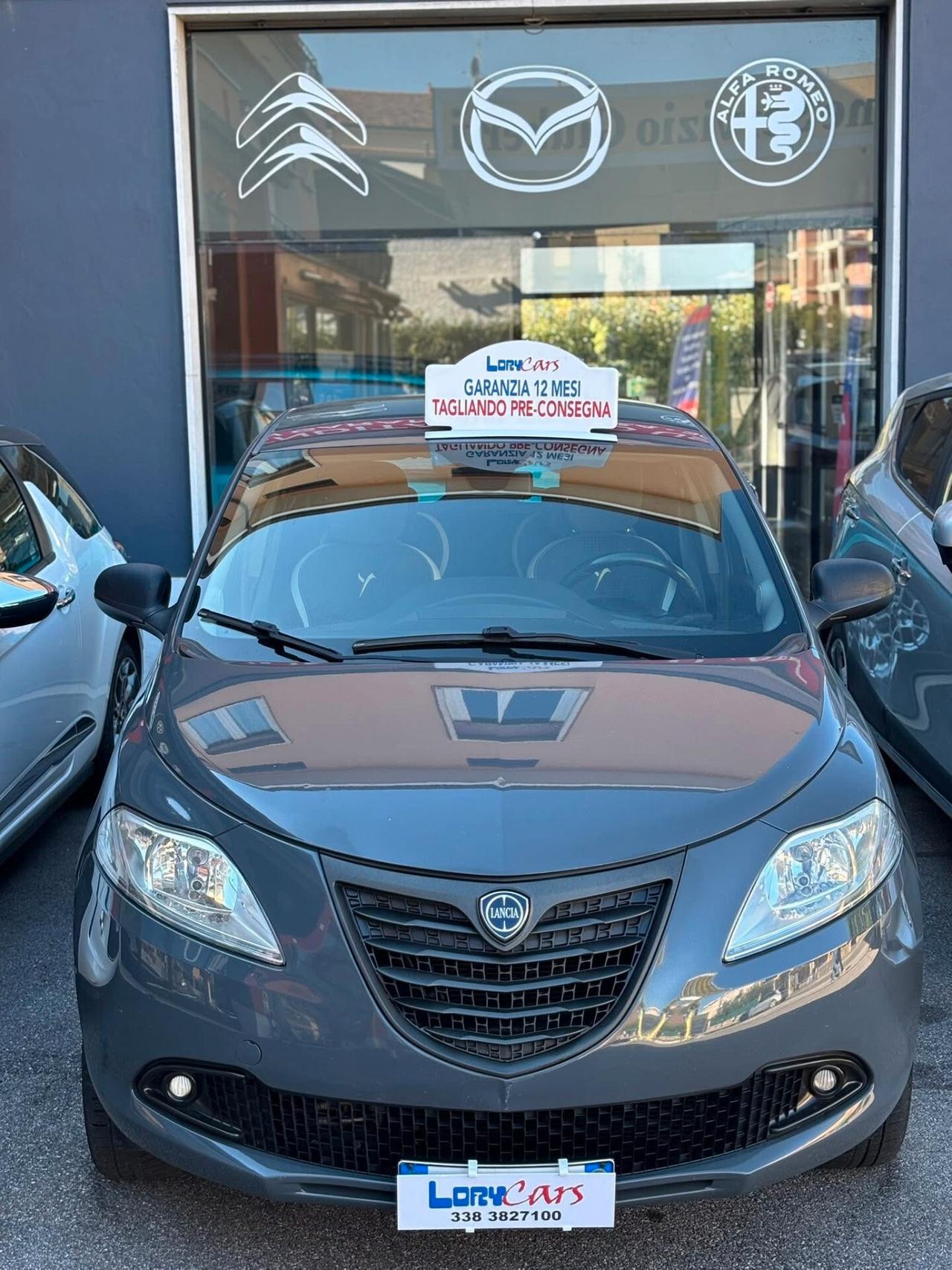 Lancia Ypsilon 0.9 TwinAir 85 CV 5 porte Metano Ecochic Gold NEOPATENTATI