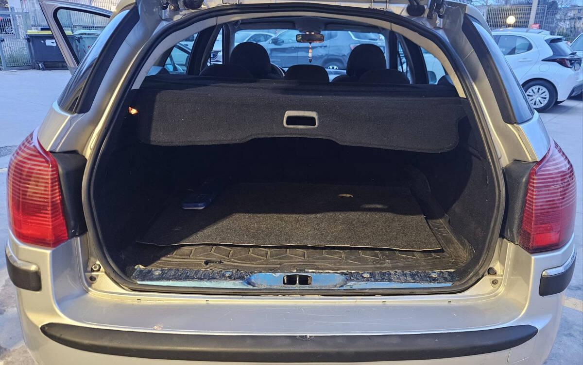 Peugeot 407 Station Wagon 407 SW 2.0 hdi 16v Confort Fap