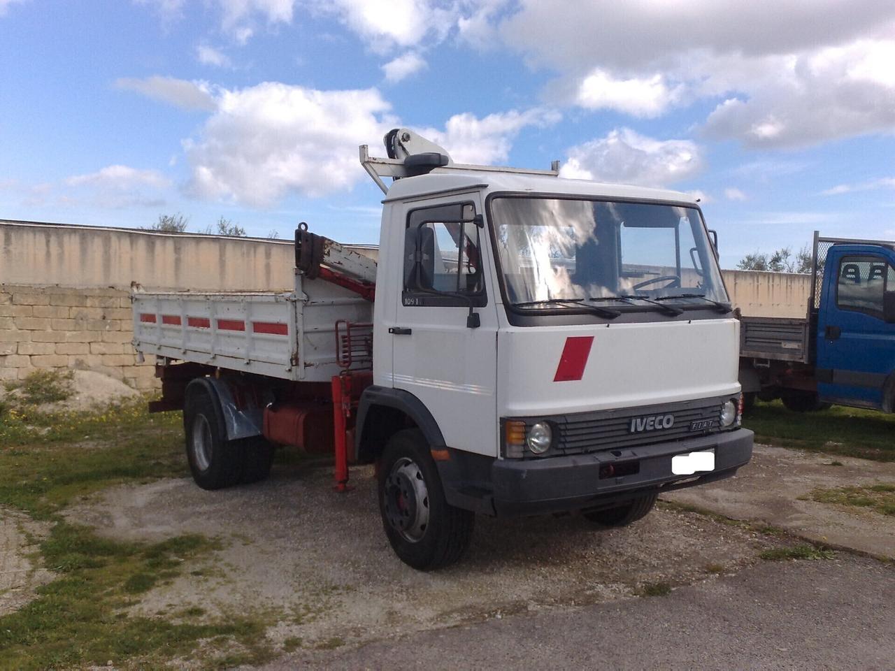 Iveco 109.14 RIBALTABILE + GRU' - 1986