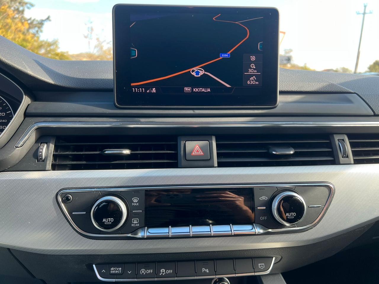 Audi A4 2.0 TDI 150 CV Business * AUTOCARRO 5 POSTI*