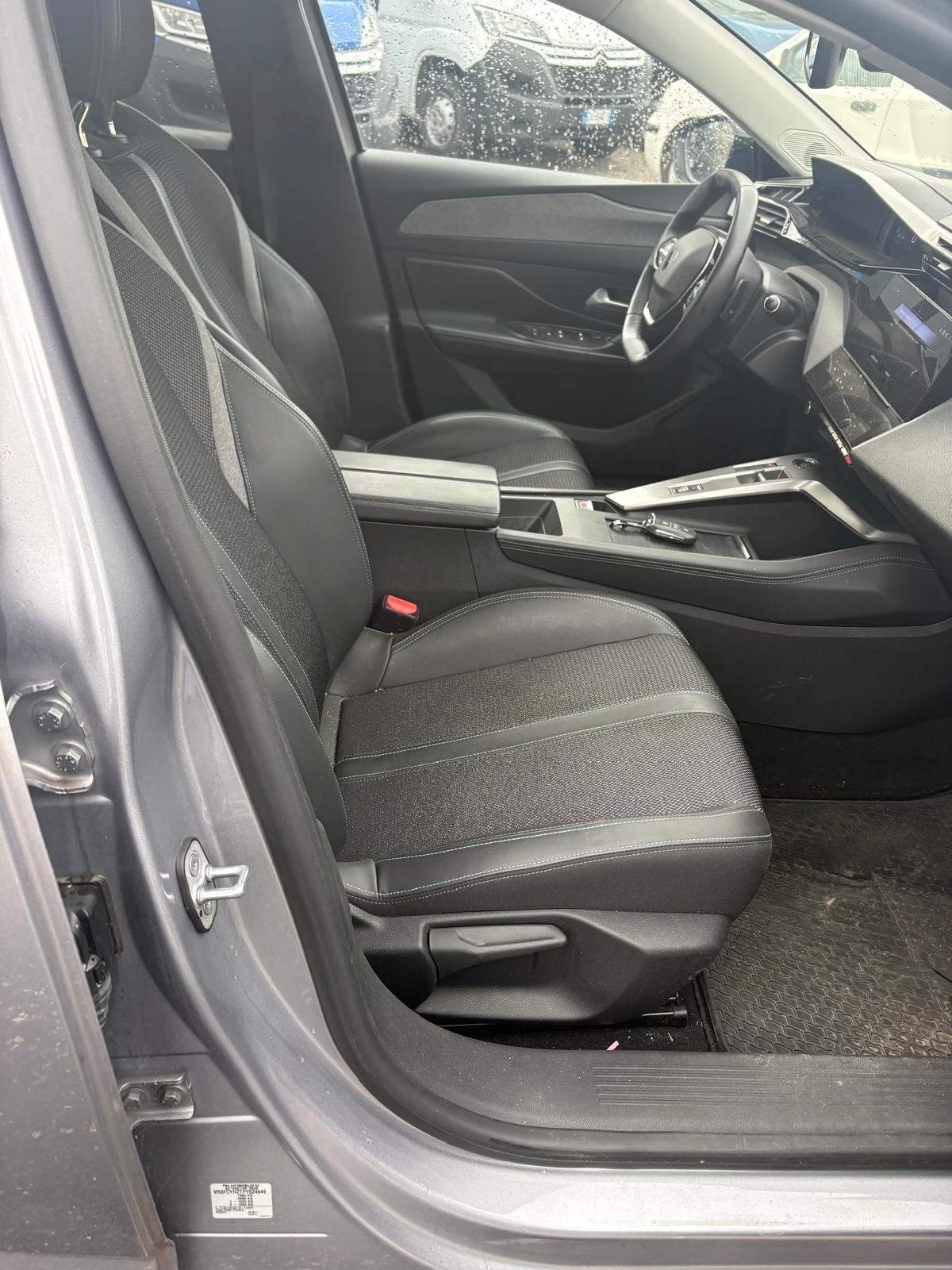 Peugeot 308 BlueHDi 130 S&S EAT8 SW Allure Pack SINISTRATA