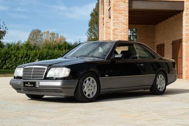 Mercedes-benz CE 200 COUPE MER00315