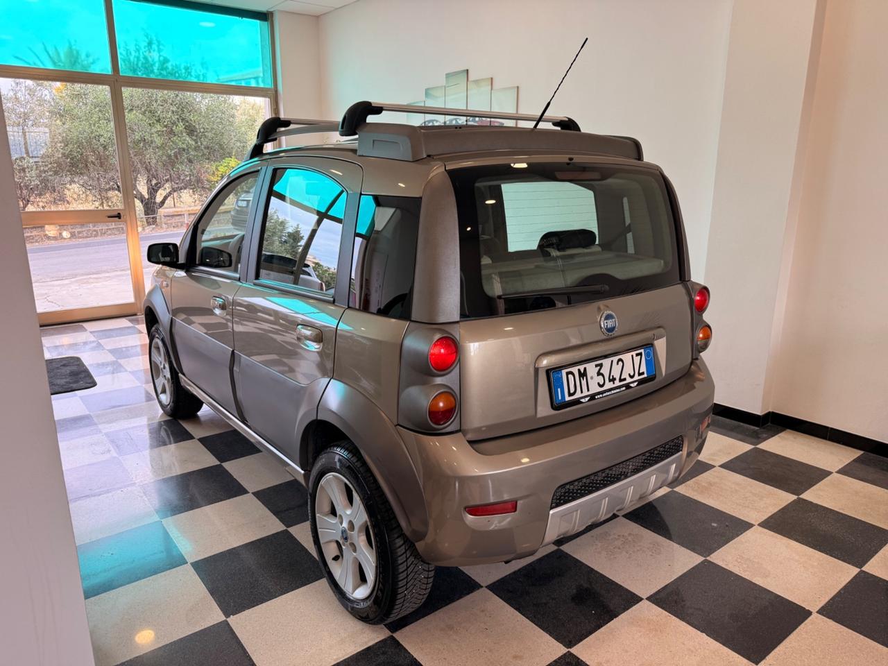 Fiat Panda 1.3 MJT 16V 4x4 Cross