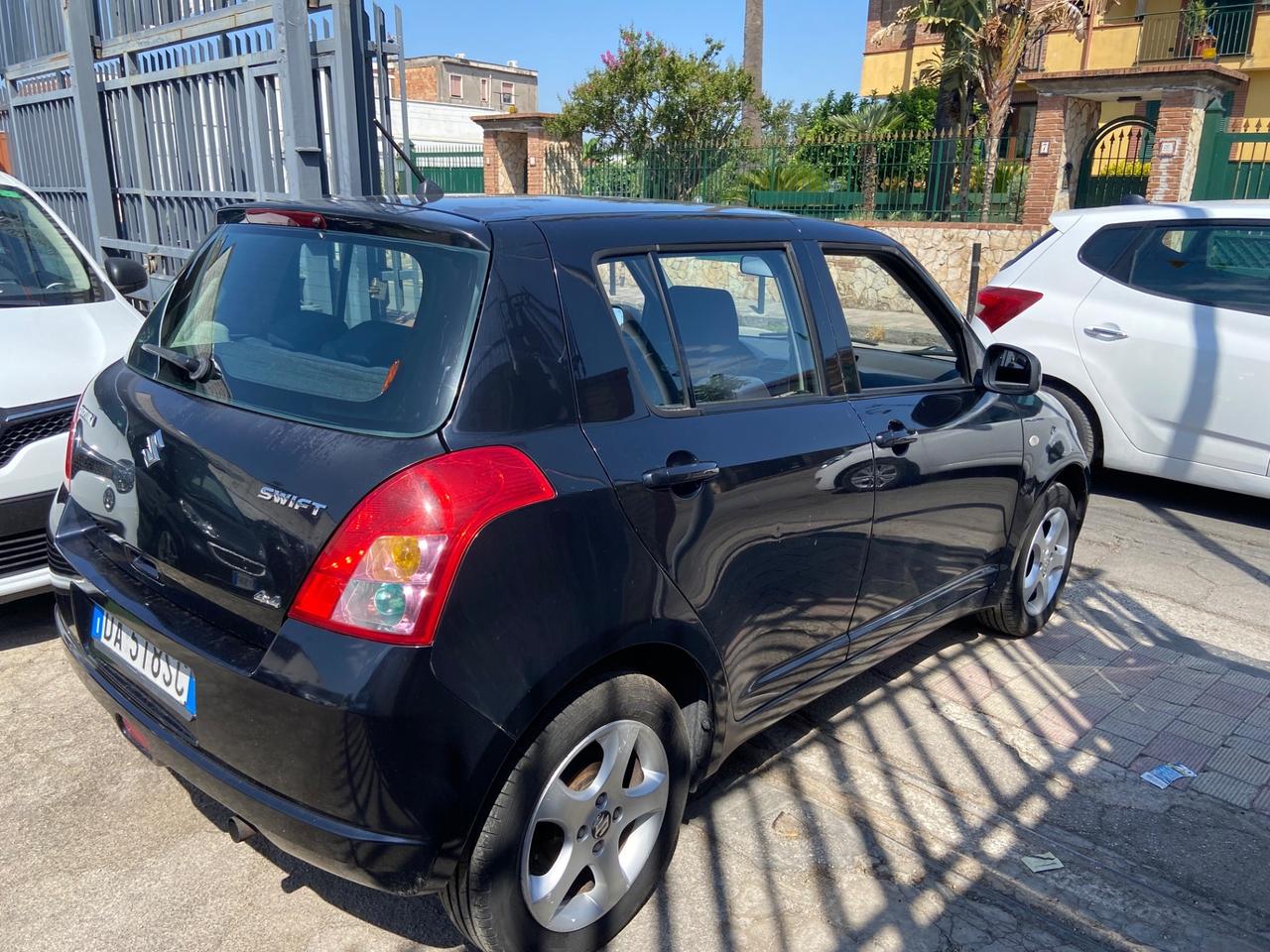 Suzuki Swift 1.3 4x4 5p. GL