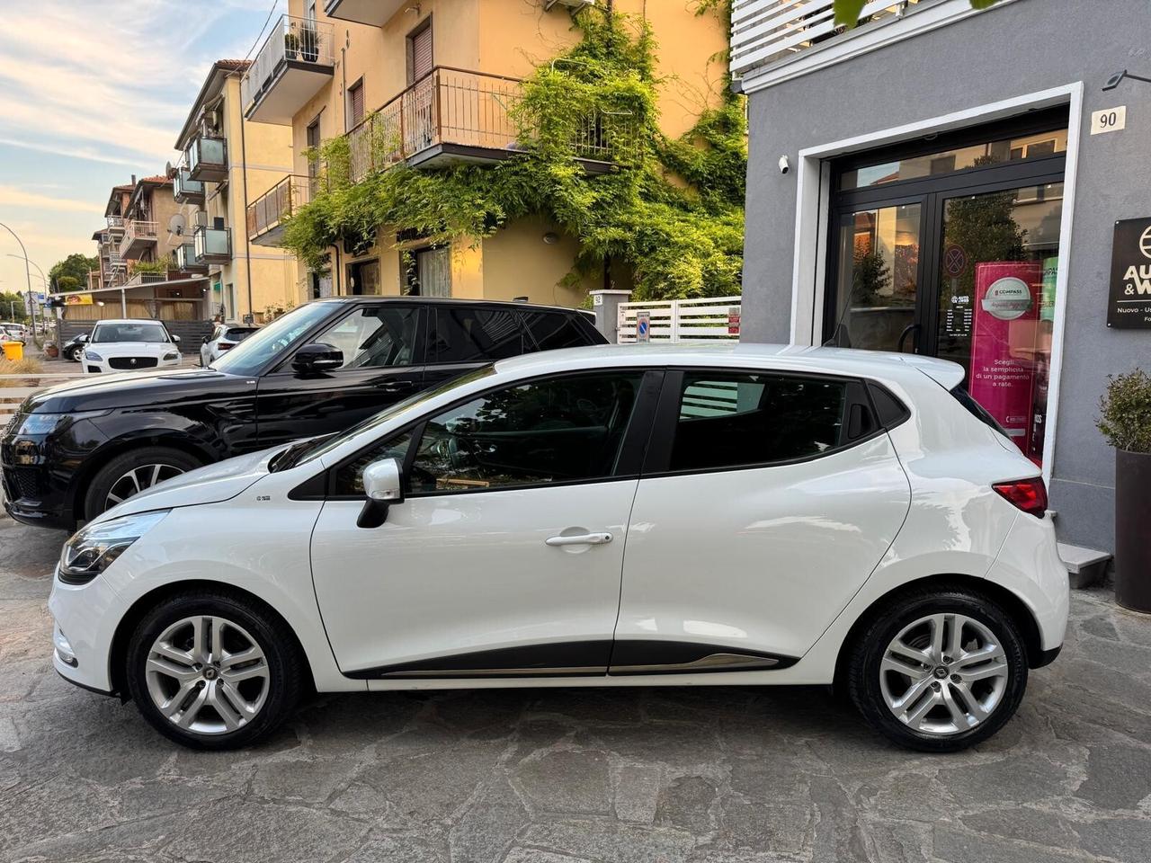 RENAULT CLIO TCe 12V 75cv GENERATION NEOPATENTATI