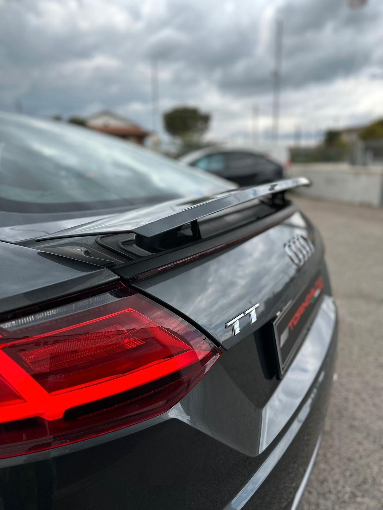 Audi TT Coupé 2.0 TDI ultra S line