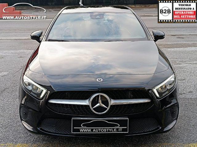 MERCEDES-BENZ A 180 d Automatic Business
