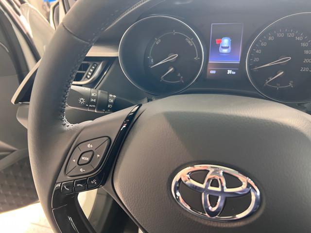 TOYOTA C-HR 1.8 Hybrid E-CVT Active - TELECAMERA!