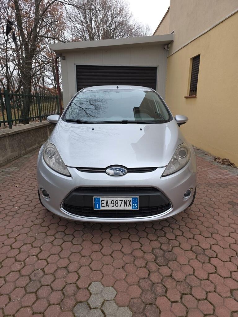 Ford Fiesta 1.6 TDCi 90CV 5 porte DPF Titanium