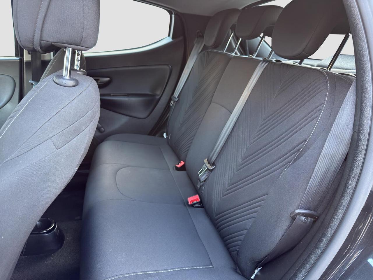 Lancia Ypsilon 1.0 firefly 70cv hybrid Gold 2022