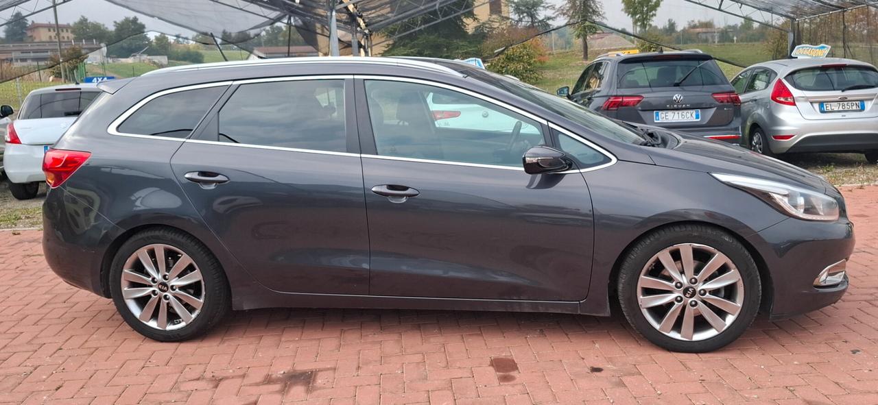 Kia Ceed cee'd 1.6 CRDi 128 CV aut. SW Platinum