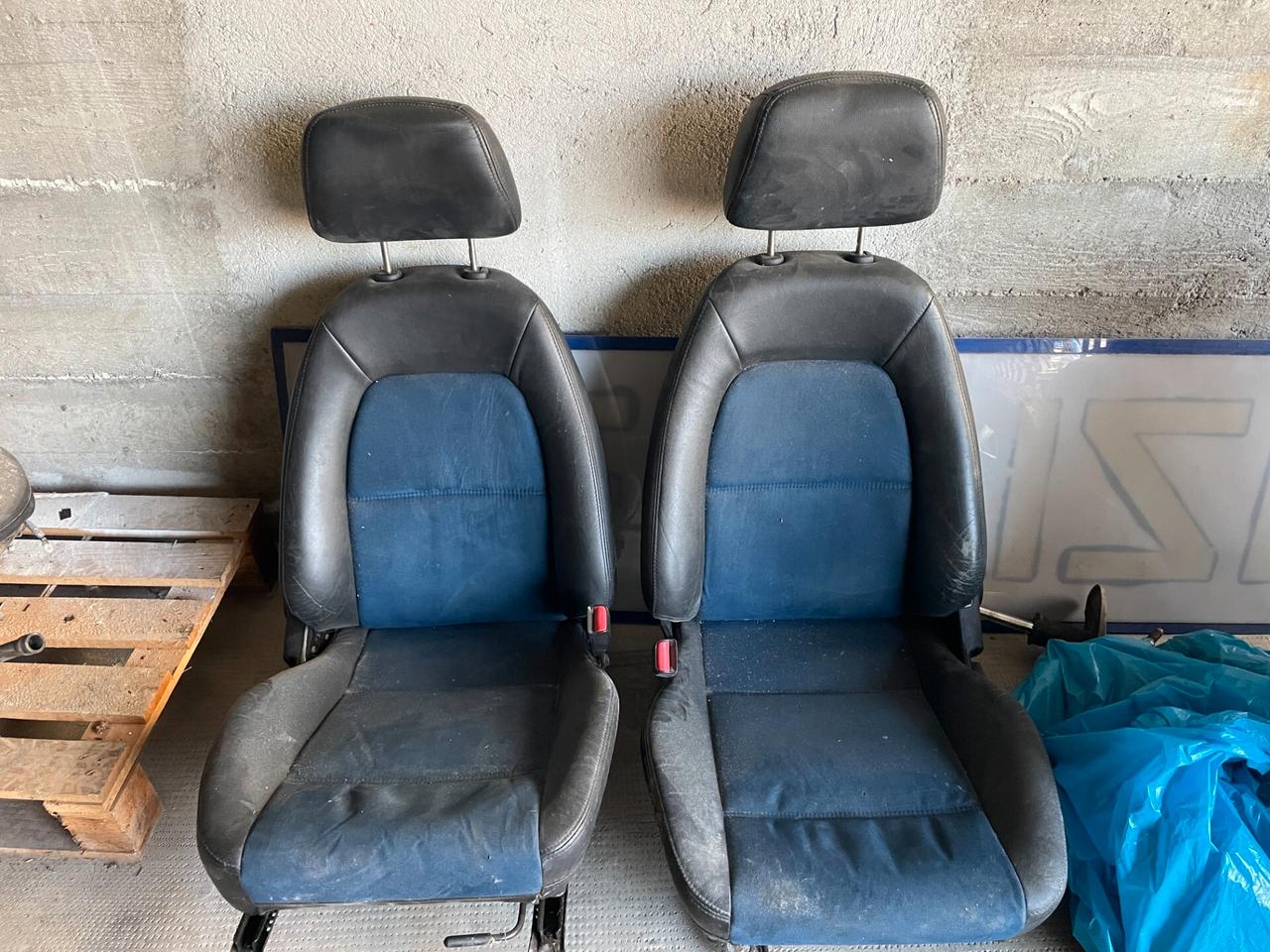 Mazda MX-5 1.8i 16V cat 10th Anniversary