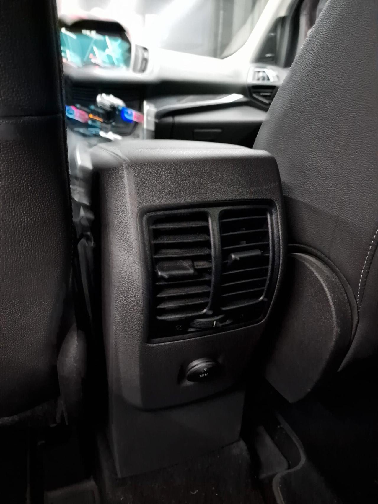 Ford Kuga 1.5 EcoBoost 120 CV S&S 2WD Titanium