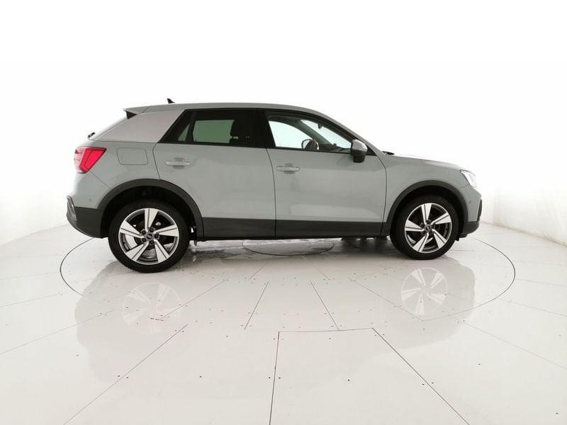 Audi Q2 35 1.5 tfsi Admired s-tronic