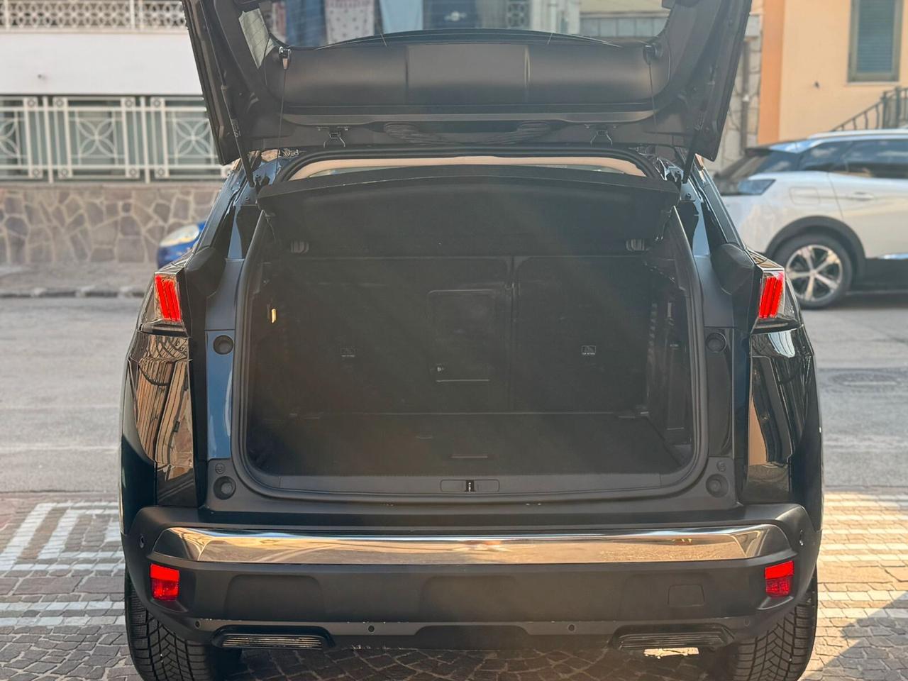 Peugeot 3008 BlueHDi 130 S&S EAT8 Allure