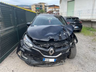 Renault Captur 1.5dci 90cv SINISTRATO 2019