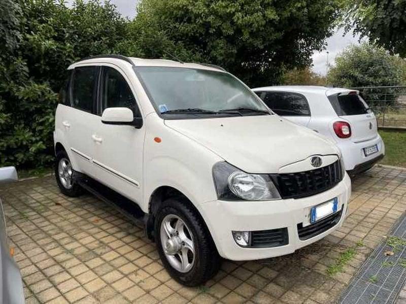 Mahindra Quanto Quanto C8 2.2 2WD N1