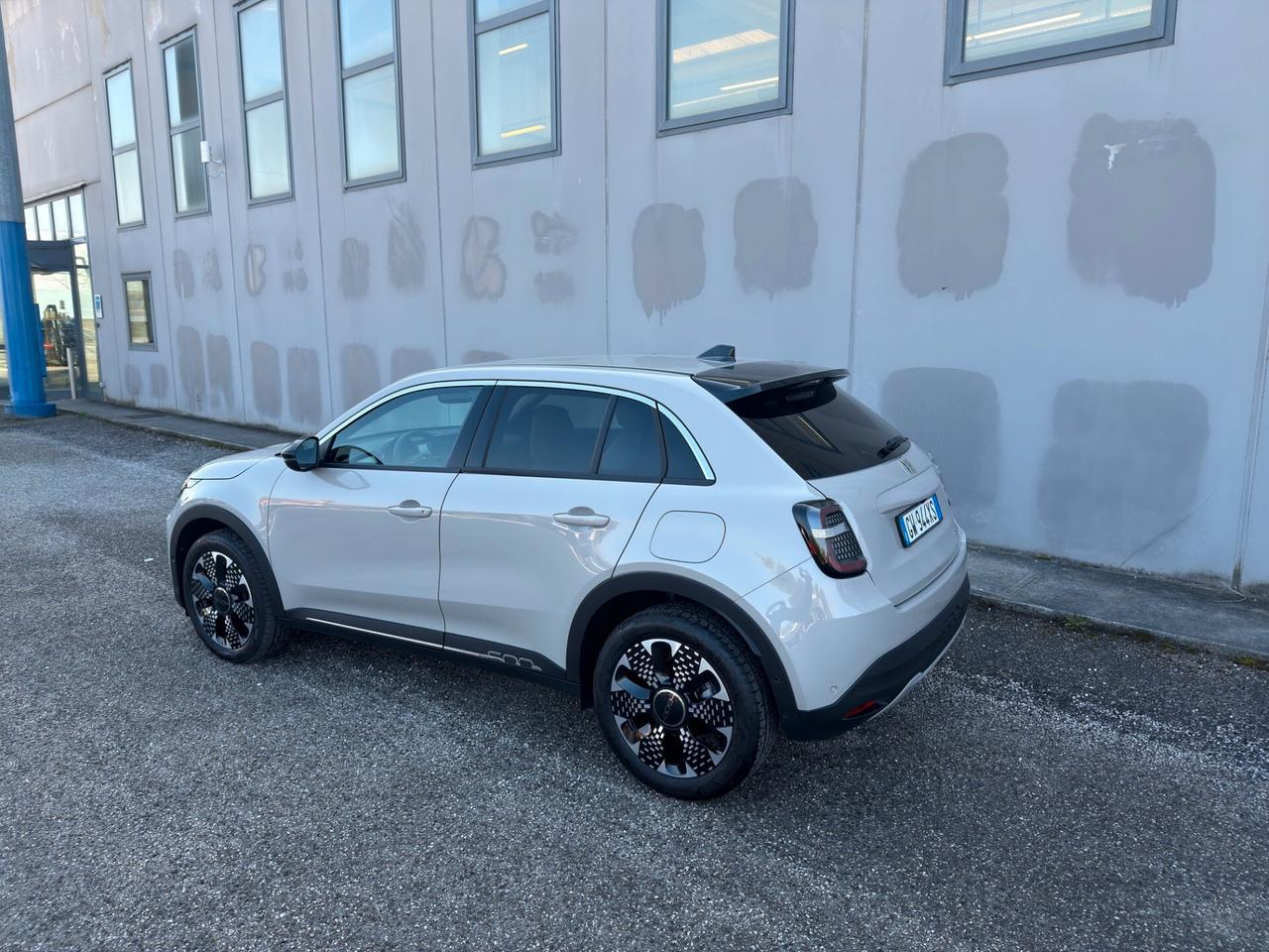 Fiat 600 Hybrid 136 CV DCT MHEV La Prima