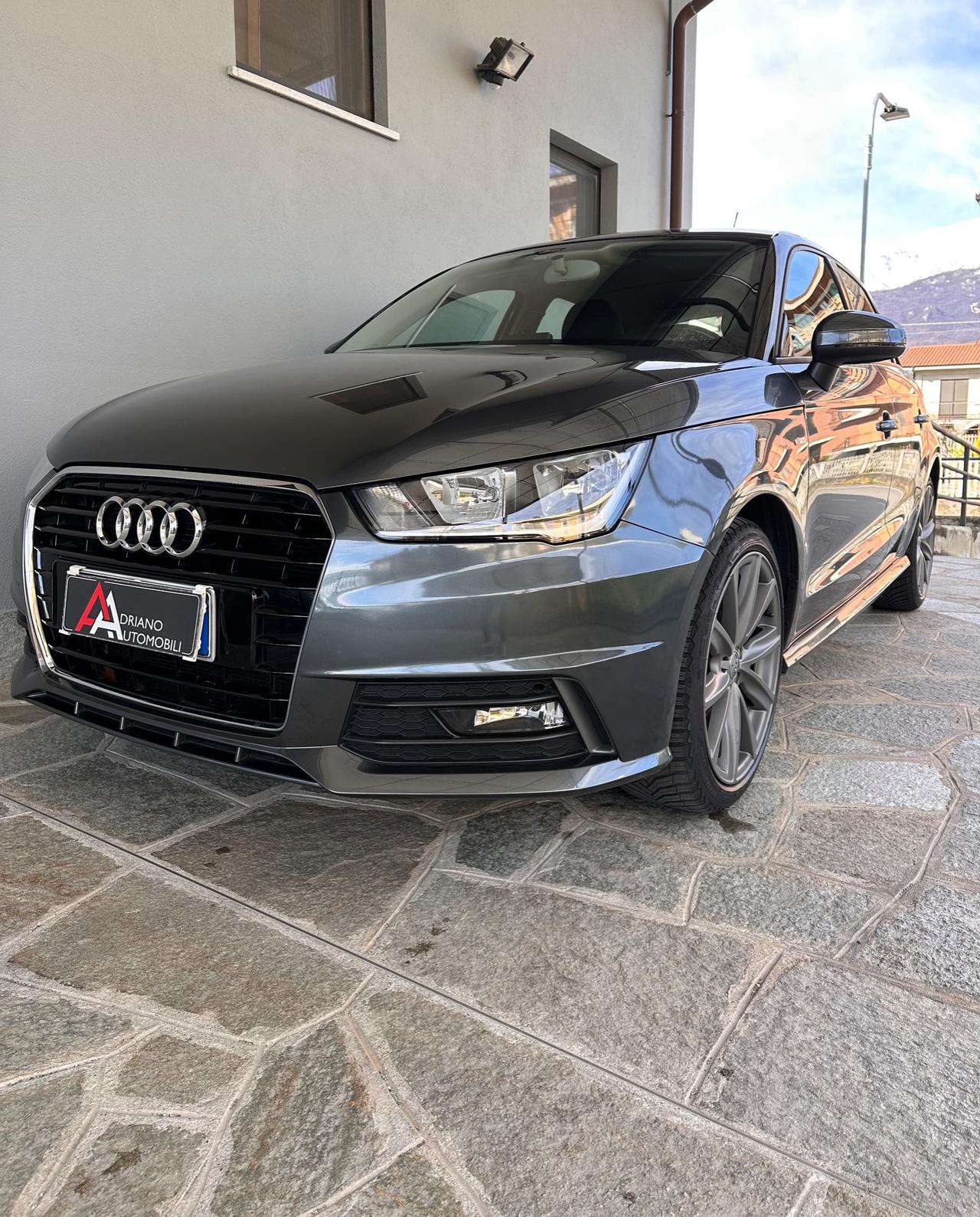 Audi A1 Sportback 1.0 tfsi Sport 82cv