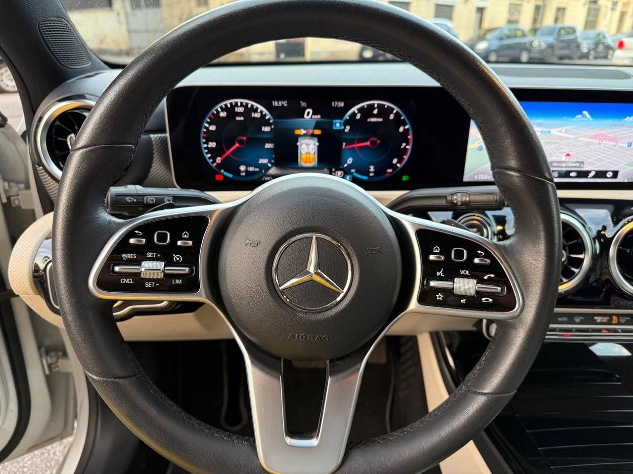 Mercedes-Benz A 200 Sport A 200 #7415