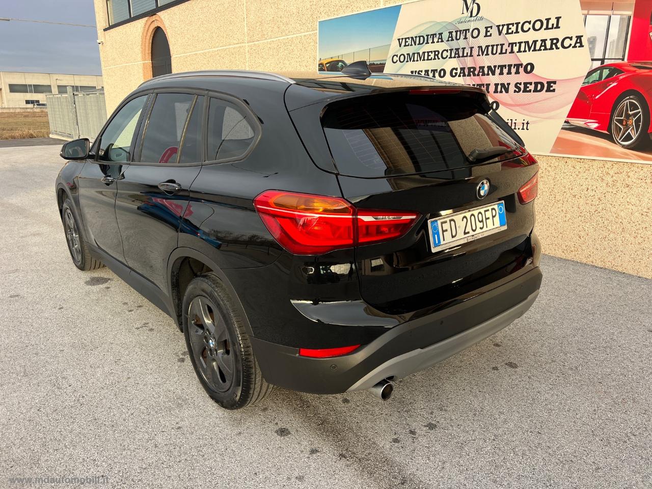 BMW X1 sDrive18d Business AUTOMATICA NAVIGATORE