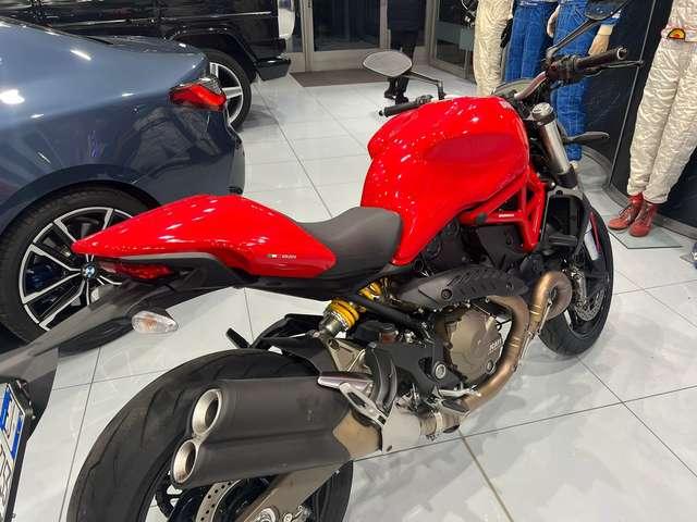 Ducati Monster 821