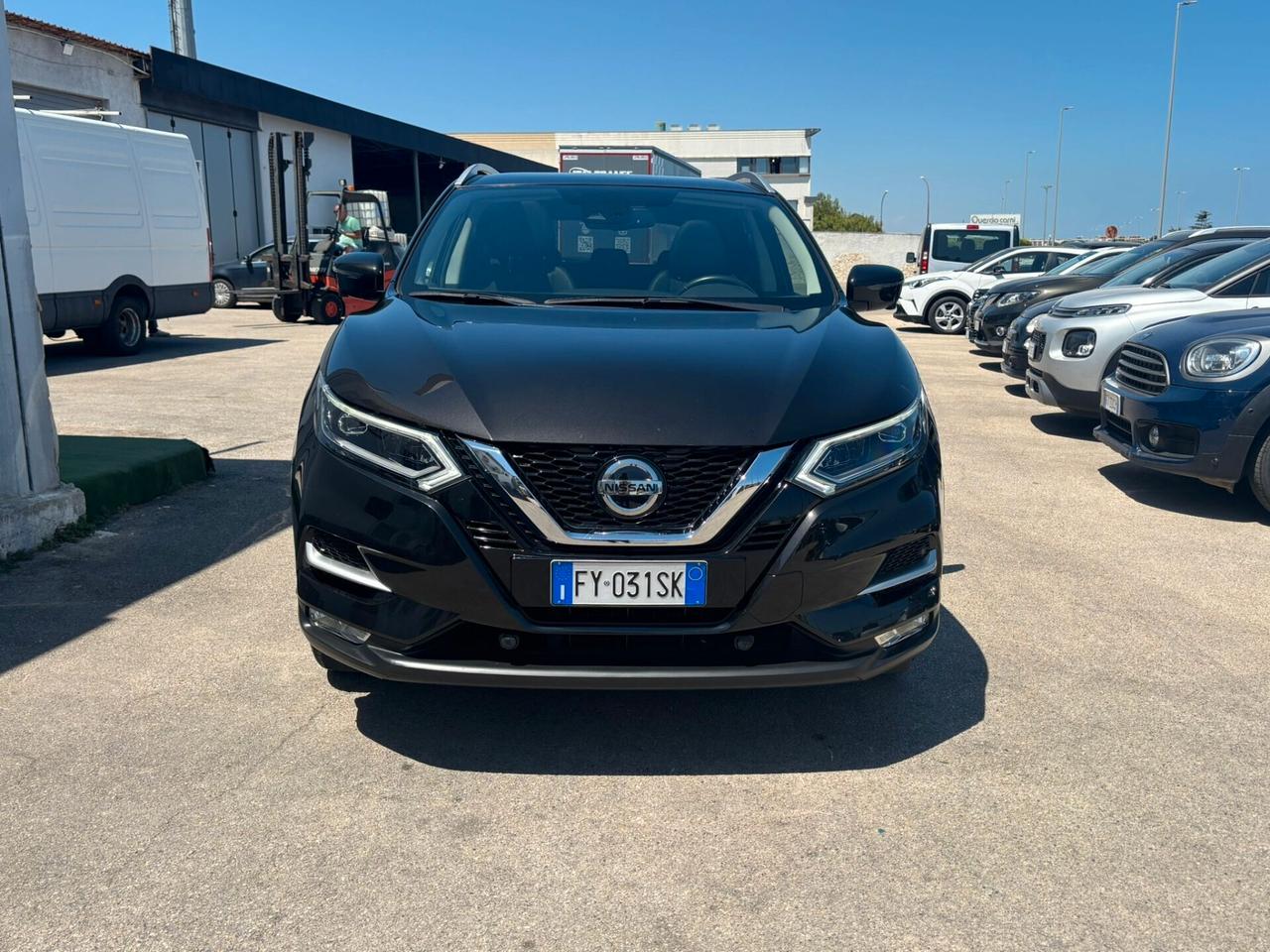 Nissan Qashqai 1.3 DIG-T 140 CV Tekna