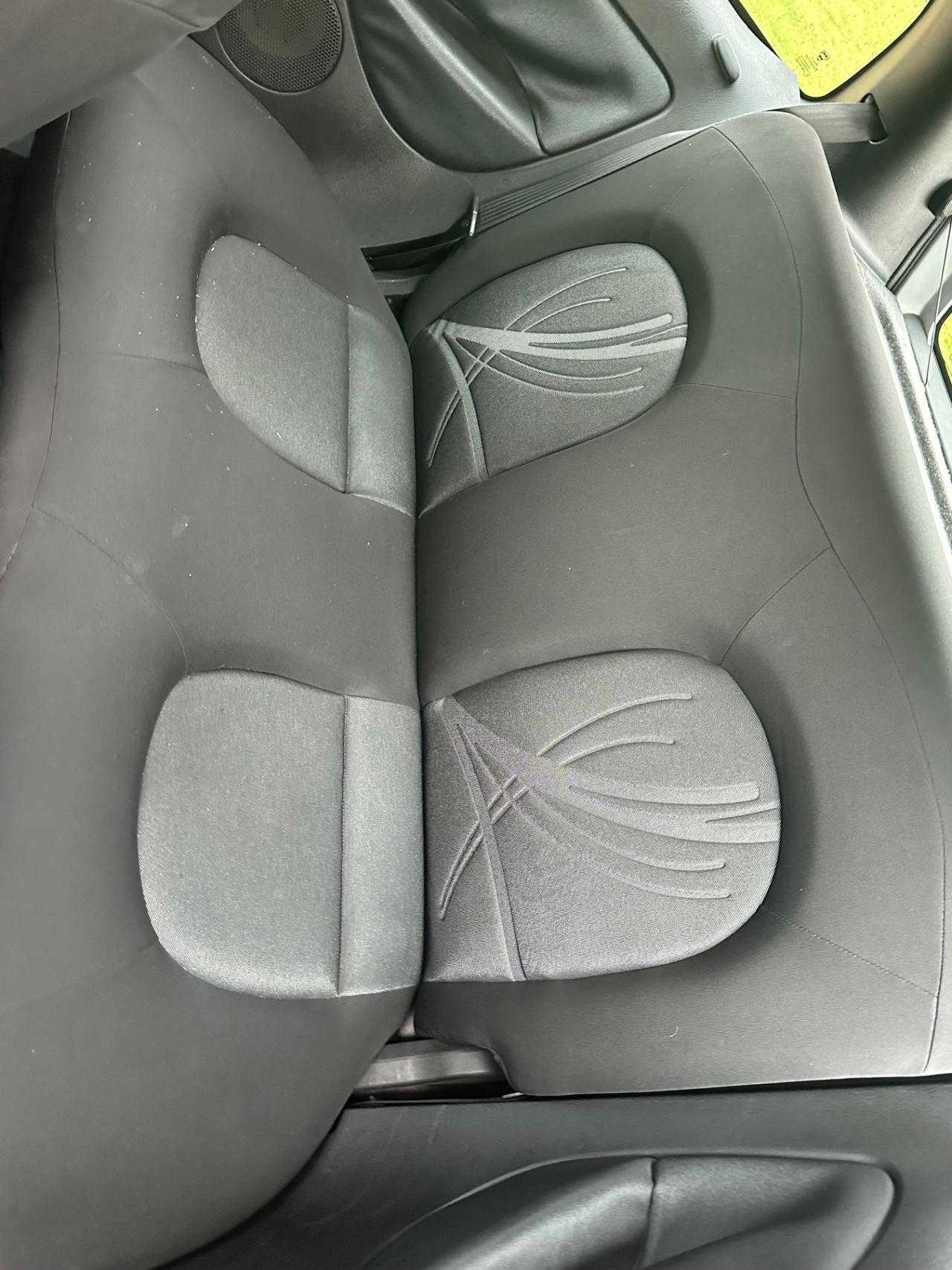 Lancia Ypsilon 1.3 MJT 75 CV