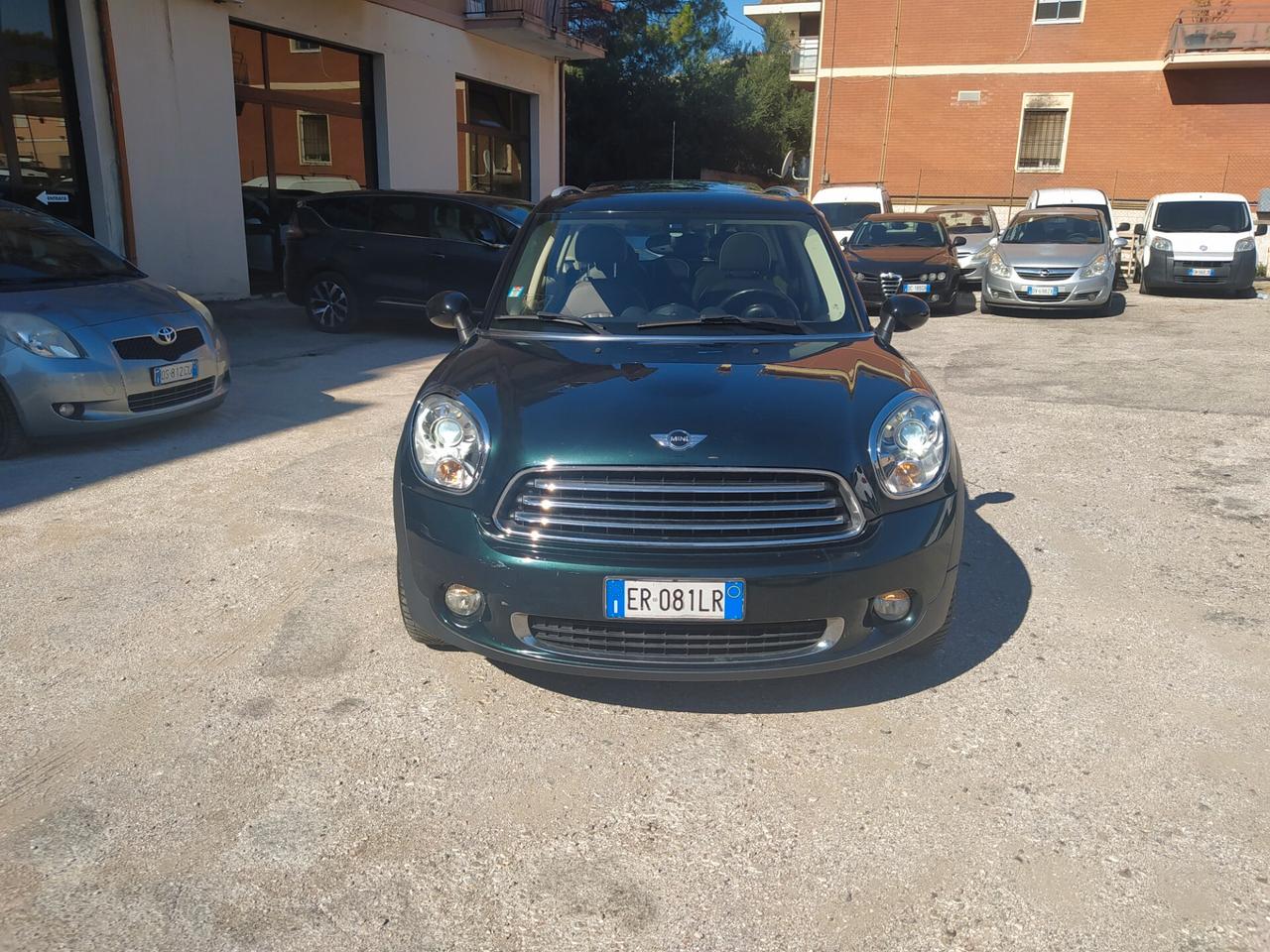 Mini Cooper D Countryman 2.0 ALL4 Automatica Neopatentati