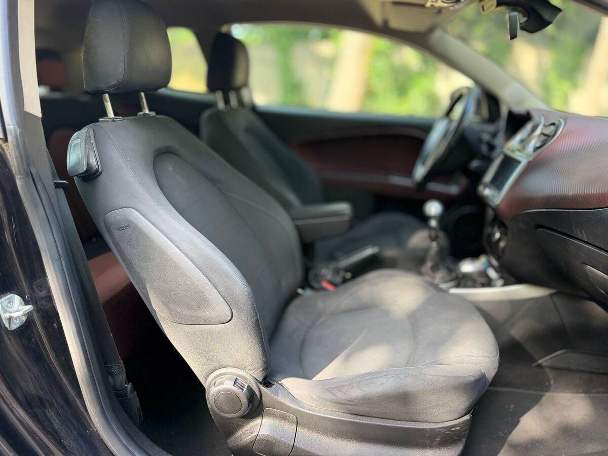 Alfa Romeo MiTo 1.4 m.air Distinctive 105cv