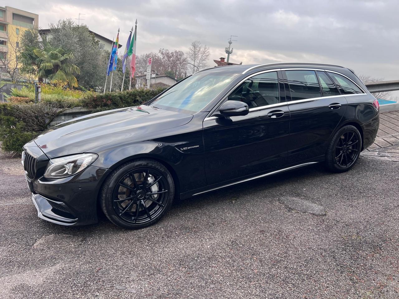 Mercedes-benz C 63 AMG S.W.