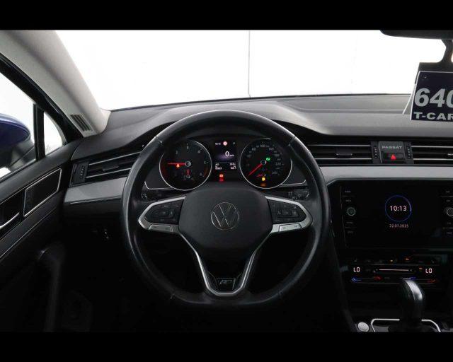 VOLKSWAGEN Passat Variant 2.0 TDI SCR EVO DSG Executive