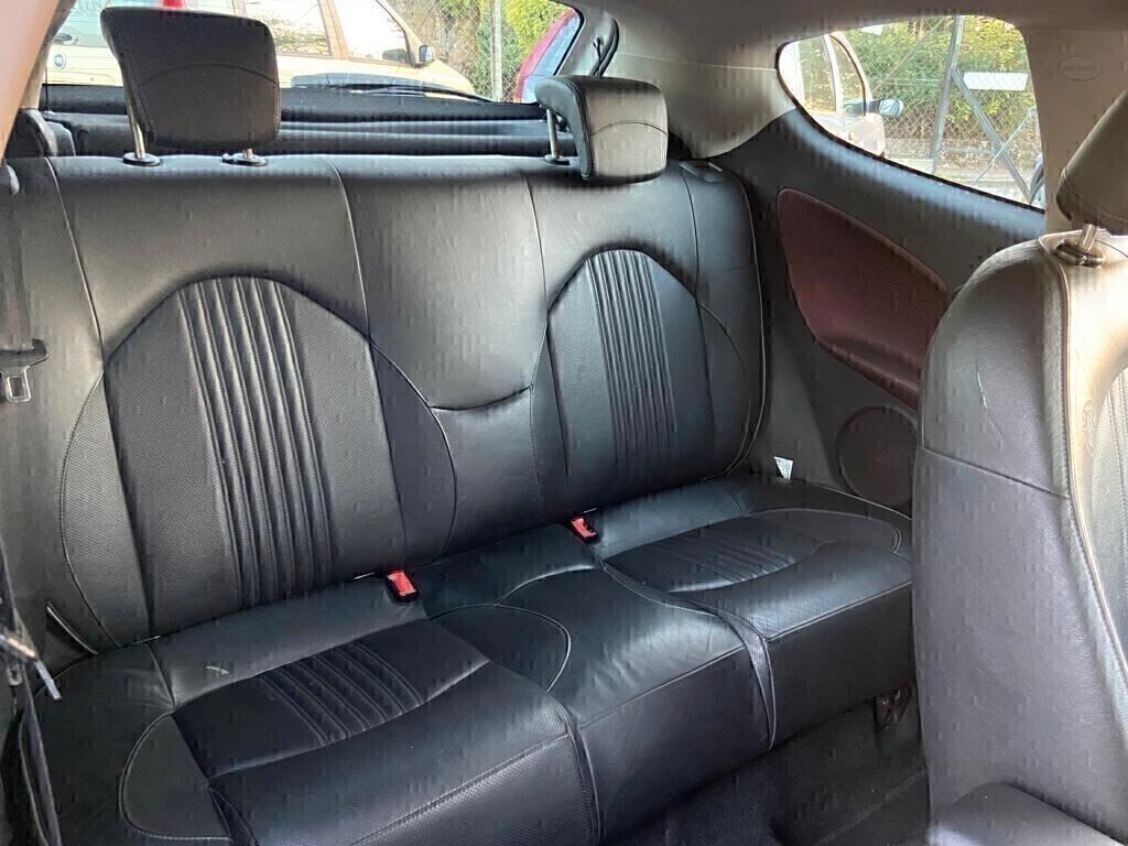 Alfa Romeo MiTo Sport 1.6 JTDm (Bianco Opaco)