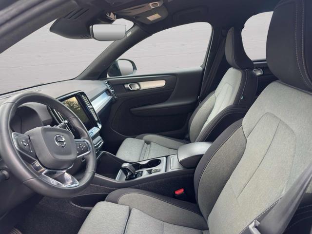 VOLVO XC40 T2 automatico Core
