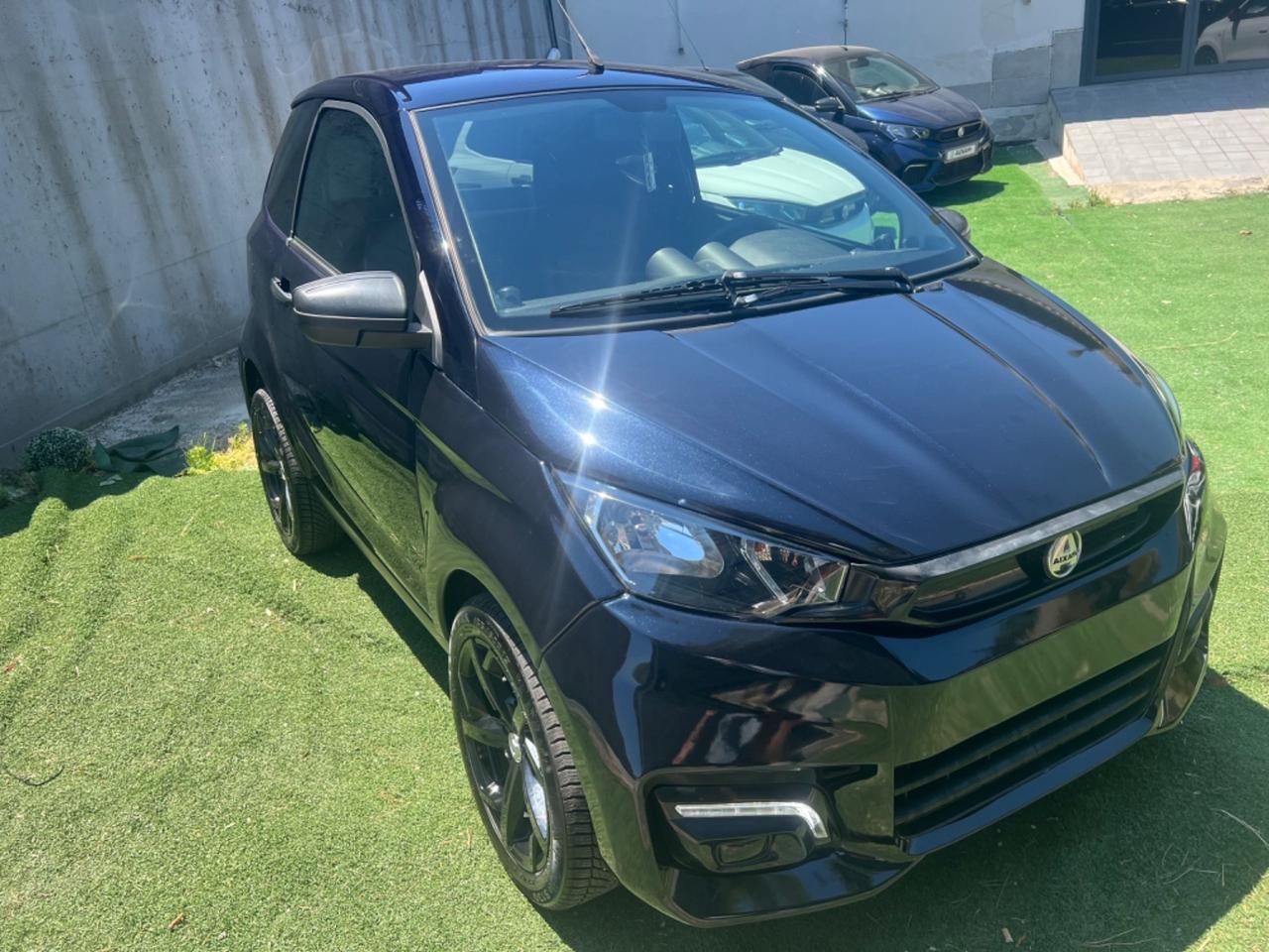 Aixam Emotion sport black 2021 12000 km