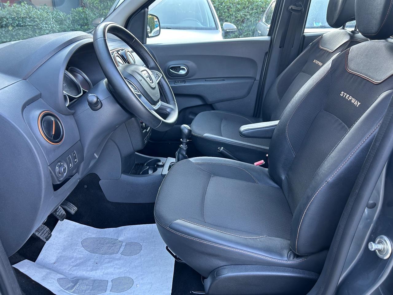 Dacia Lodgy 1.5DCI 7 POSTI LAUREATE