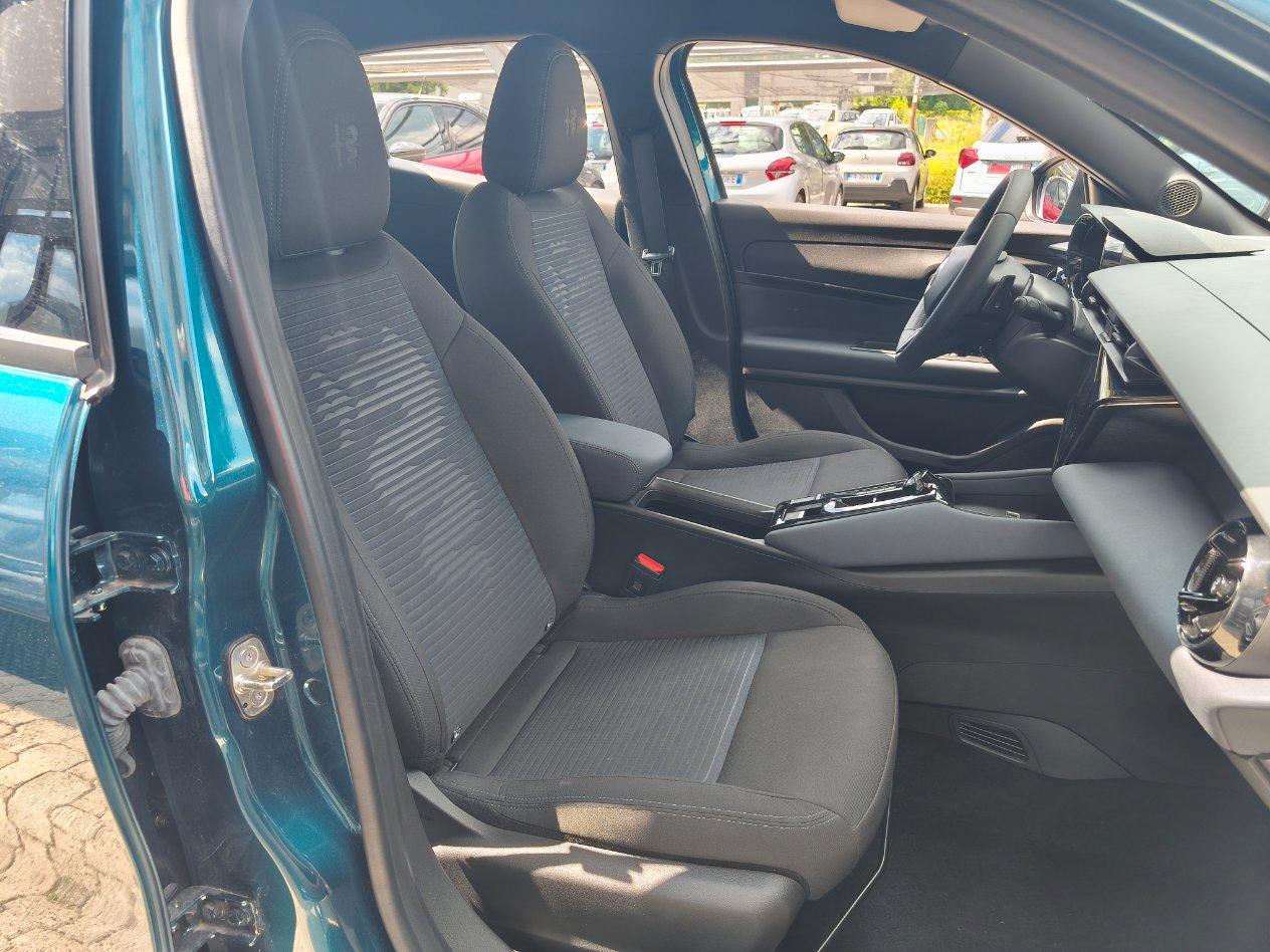 Alfa Romeo Junior 1.2 ibrida 145cv edct6 OK NEOPATENTATI
