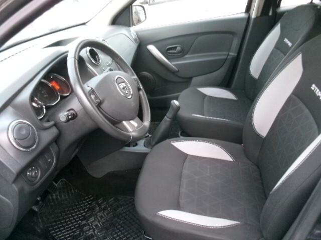 Dacia Sandero 0.9 TCe 12V 90CV Start&Stop SS Lauréate Family