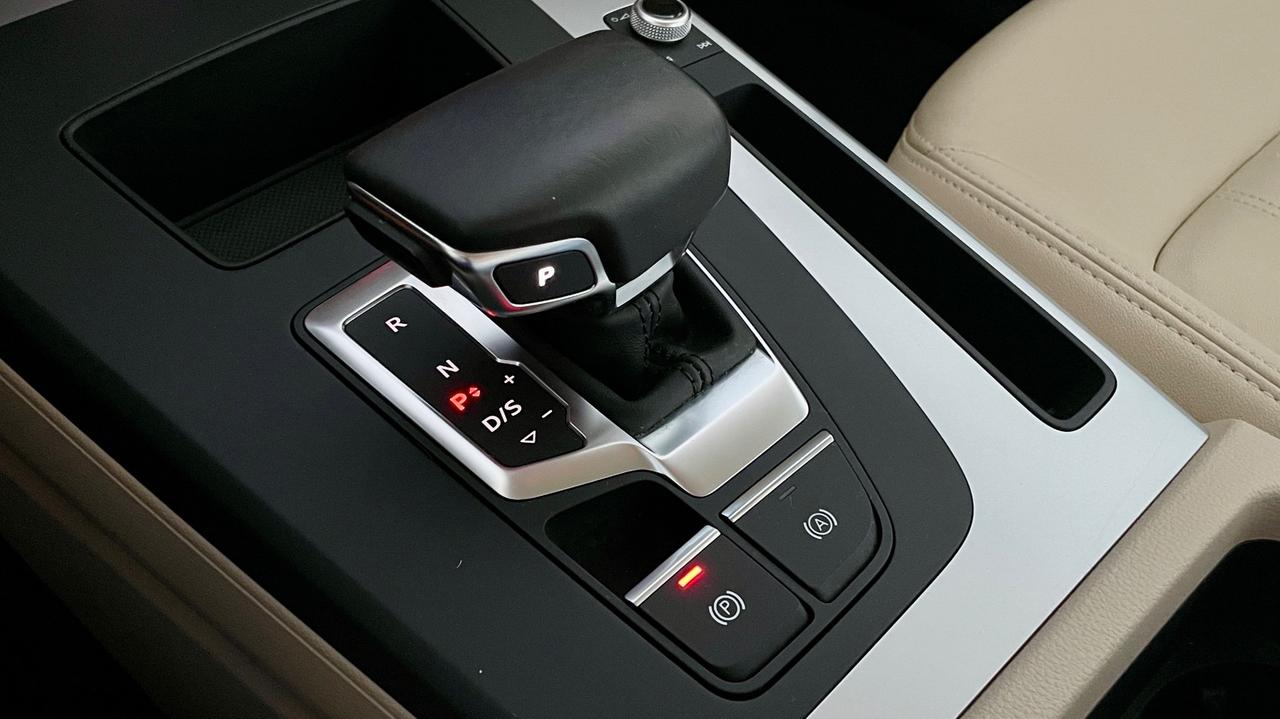 AUDI Q5 QUATTRO 40 2.0 BUSINESS ADVANCED S-TRONIC 204 CV - VIRTUAL COCKPIT, PELLE, TETTO