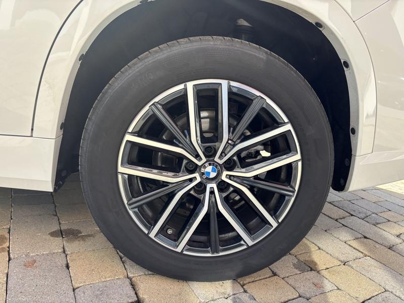 BMW X1 sdrive18d auto FULL LED-NAVI-CAM-18"