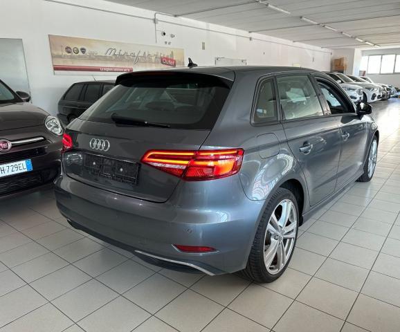 AUDI - A3 Sportback - A3 SPB 1.4 TFSI e-tron S tronic Sport