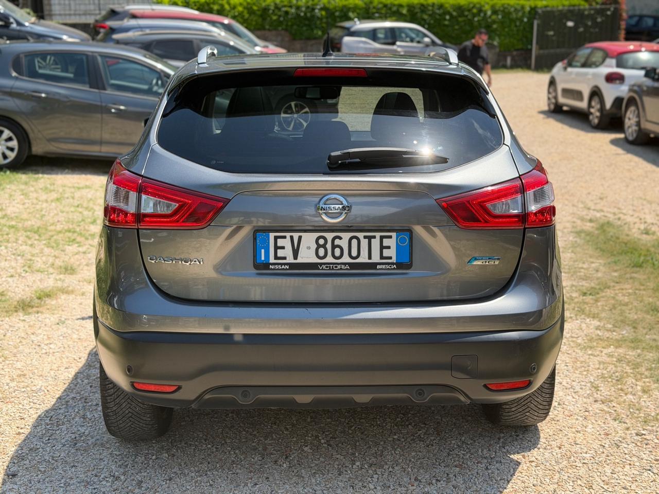 Nissan QASHQAI 1.6 dCi TEKNA TETTO FULLOPT 360CAM
