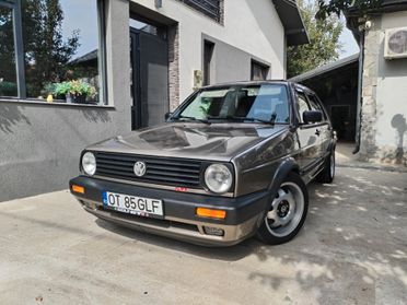 Volkswagen Golf 1300i cat 5 porte GL