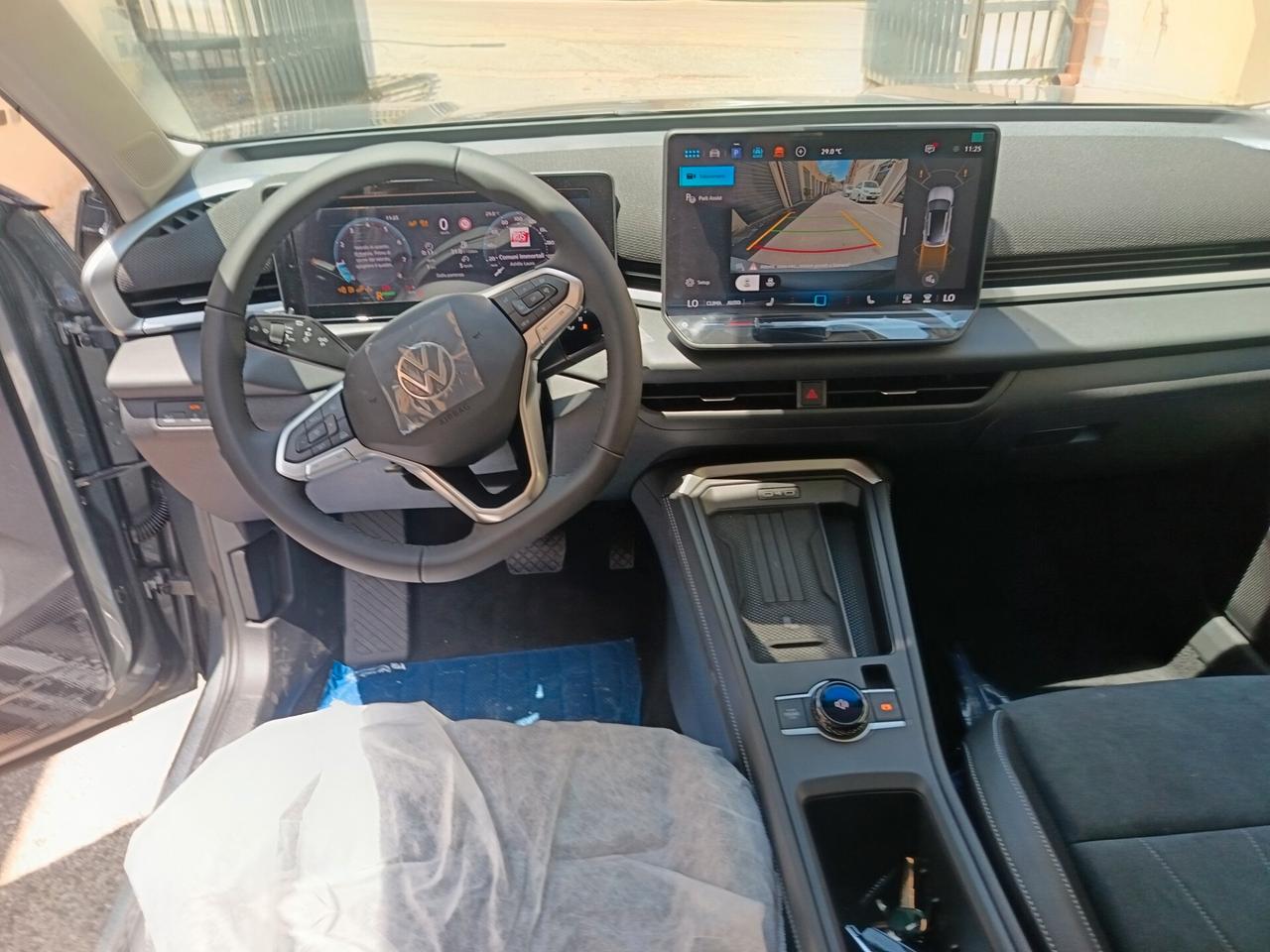 Volkswagen T-Roc 1.5 DSG Life Nuova da immatricolare