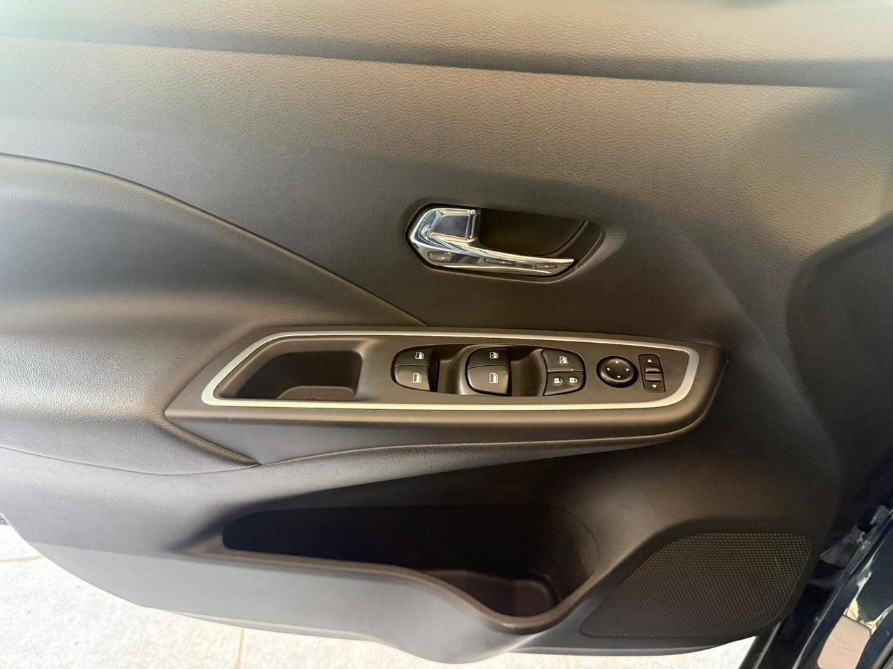 Nissan Micra IG-T 92 Xtronic 5 porte Tekna PARI AL NUOVO