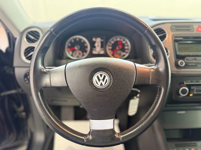 VOLKSWAGEN Tiguan 1.4 TSI 4MOTION Sport & Style